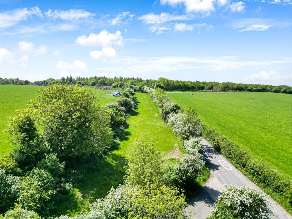 Additional image 12 of 3 bed semi-detached house for salePriors Hill, Wroughton, Swindon SN4