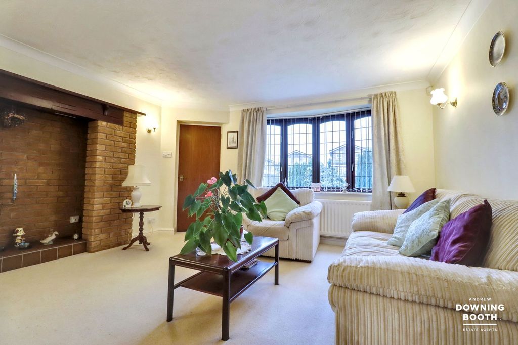 Additional image 2 of 2 bed bungalow for saleFeatherbed Lane, Hixon, Stafford ST18