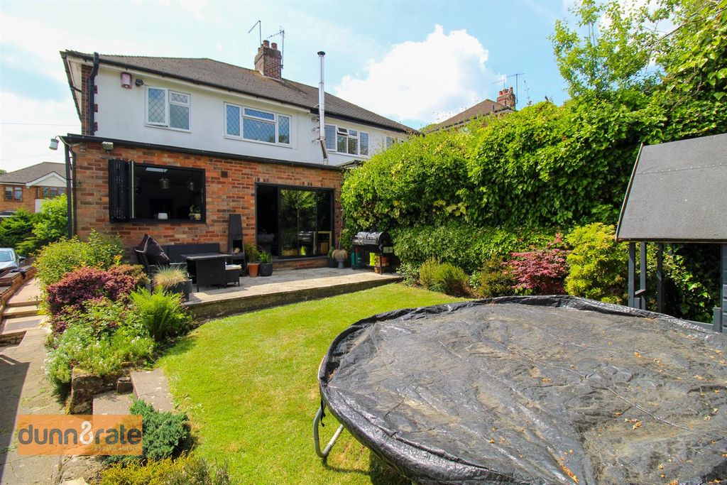 3 bed semi-detached house for saleSpringbank Avenue, Endon, Stoke-On-Trent ST9