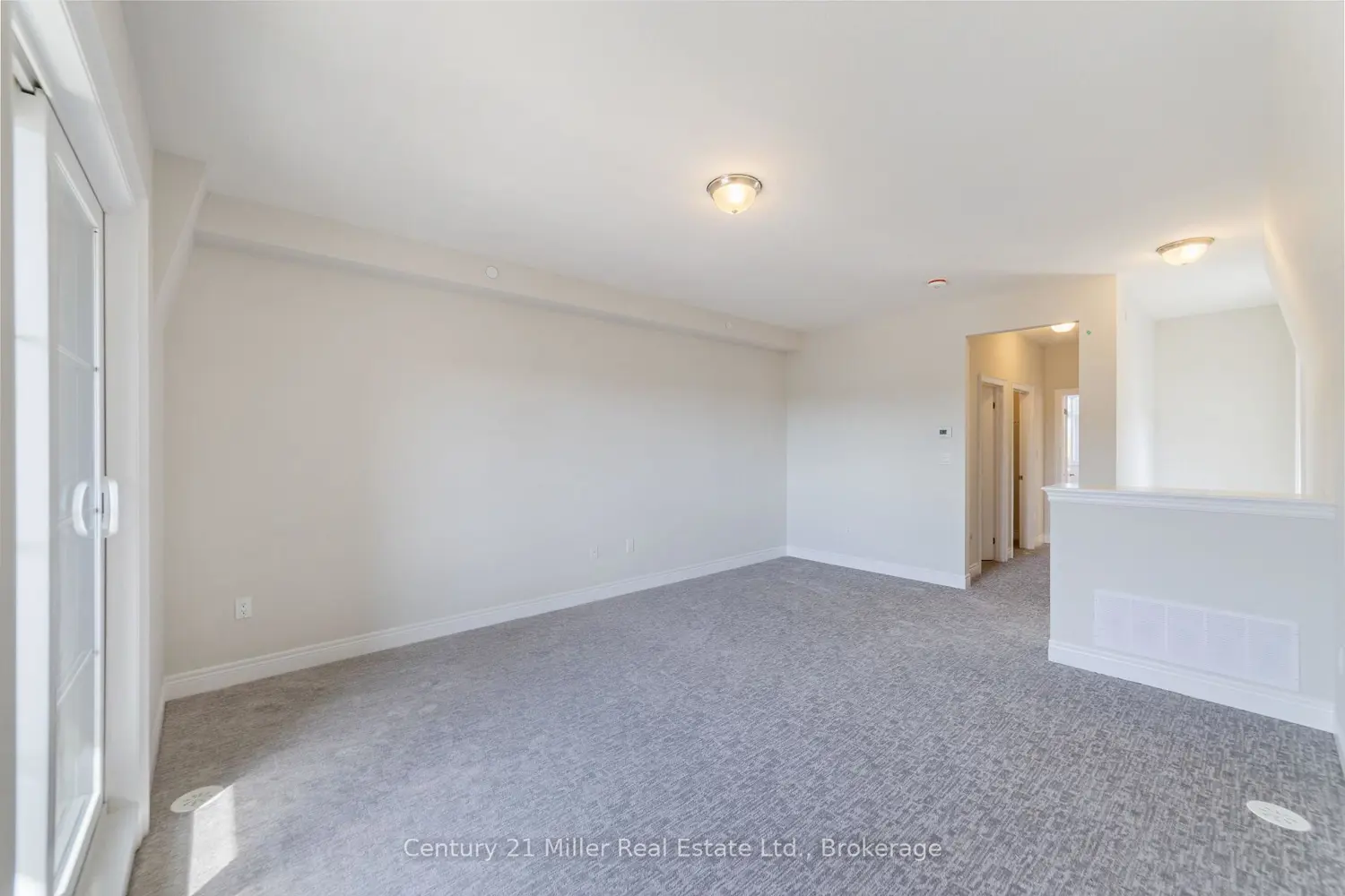 Additional image 11 of 2140 Trafalgar Road 43
