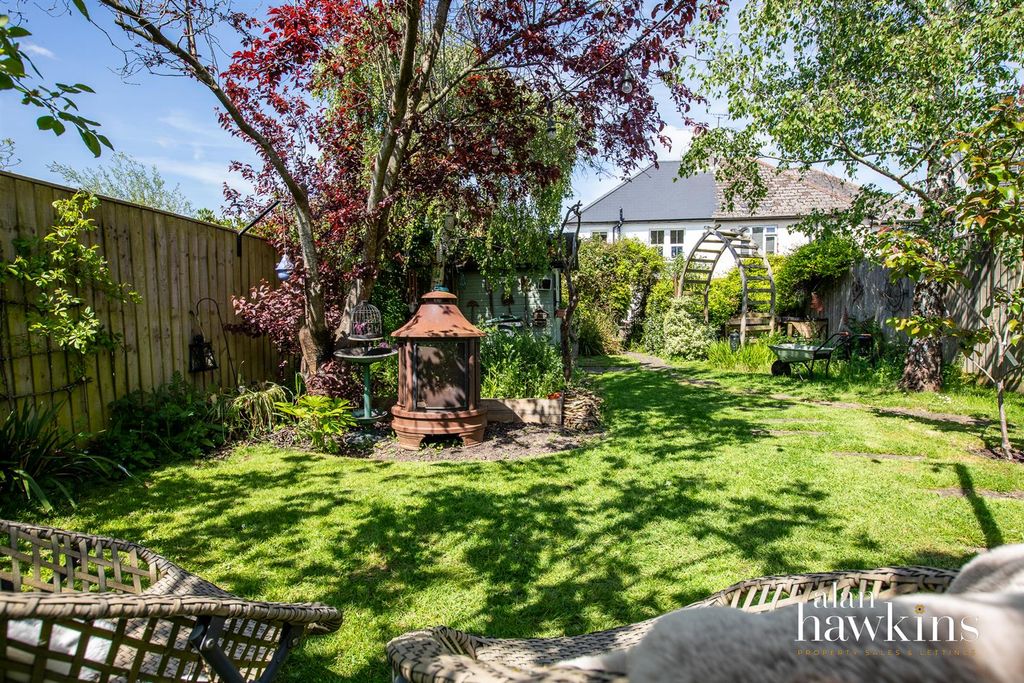 Additional image 20 of 3 bed semi-detached house for saleNore Marsh Road, Royal Wootton Bassett SN4