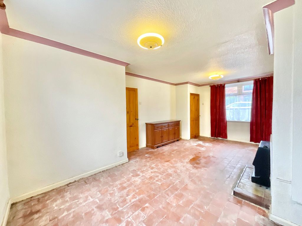 Additional image 5 of 3 bed semi-detached house for saleWhitfield Avenue, Newcastle ST5