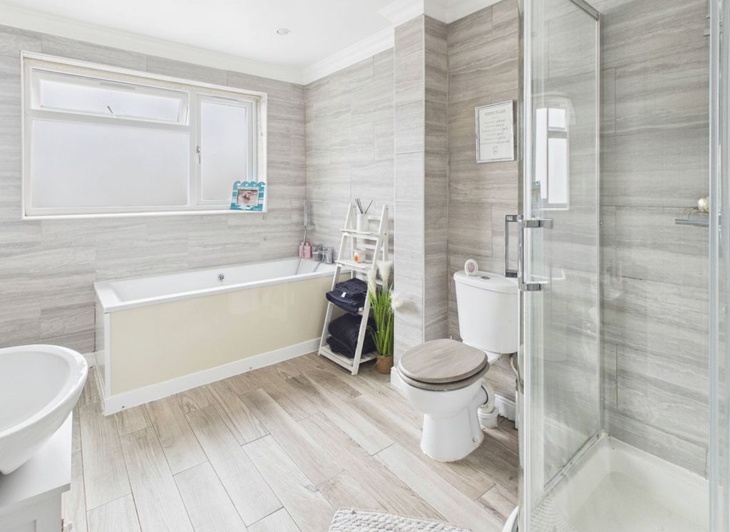 Additional image 21 of 3 bed semi-detached house for saleDanelagh Close, Tamworth B79