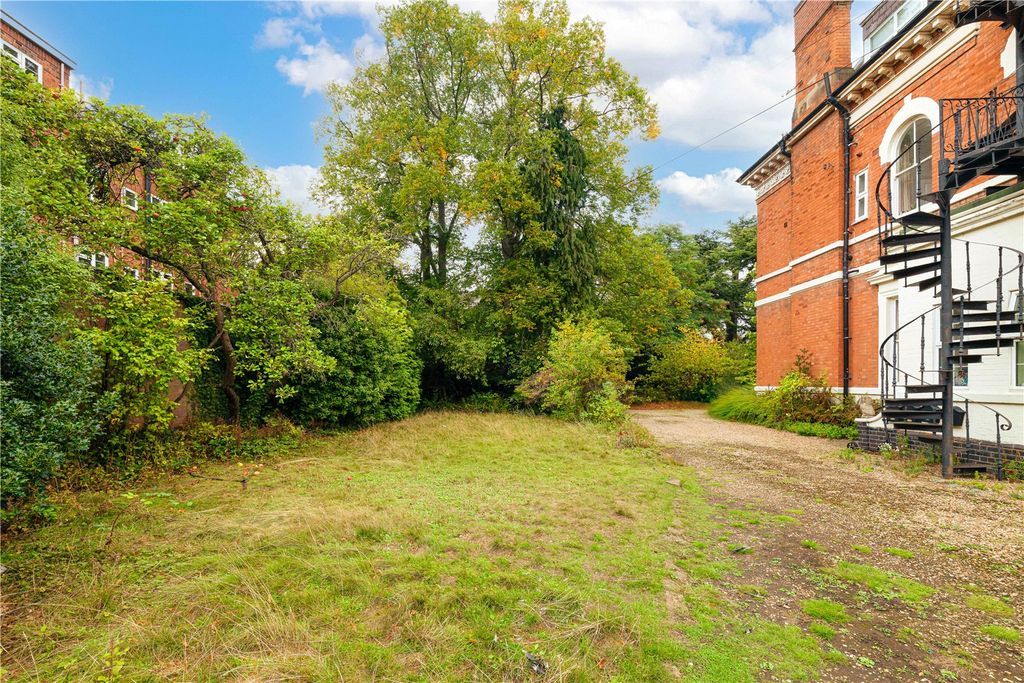 Additional image 28 of 4 bed semi-detached house for saleKnighton Park Road, Stoneygate, Leicester LE2