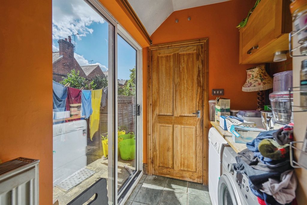 Additional image 8 of 2 bed terraced house for saleStone Road, Uttoxeter ST14