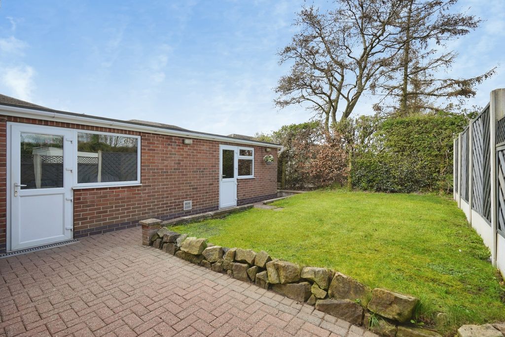Additional image 19 of 3 bed semi-detached house for saleJordan Avenue, Stretton, Burton-On-Trent, Staffordshire DE13