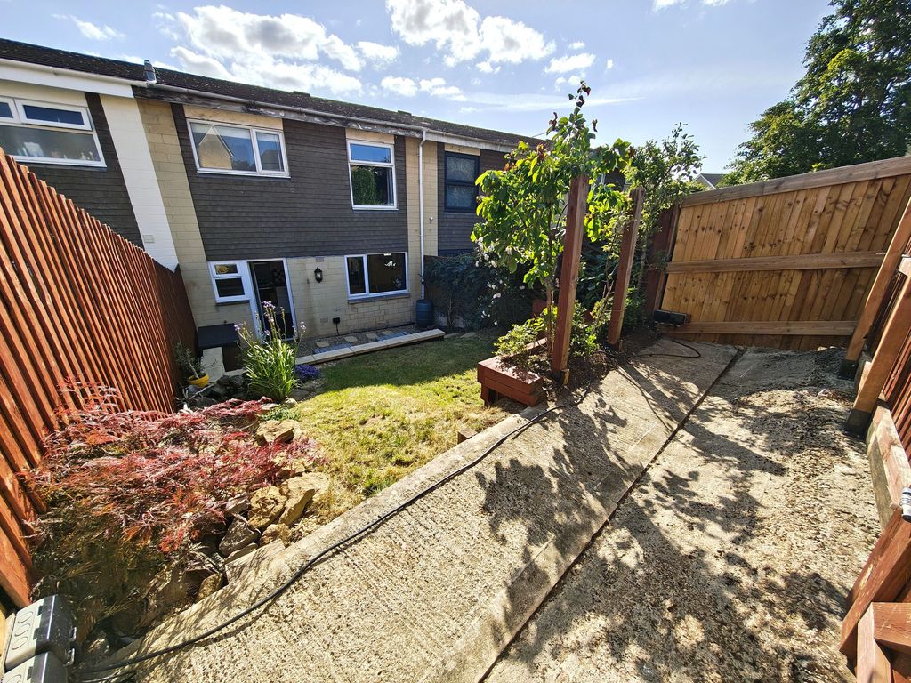 3 bed terraced house for salePoynder Road, Corsham SN13