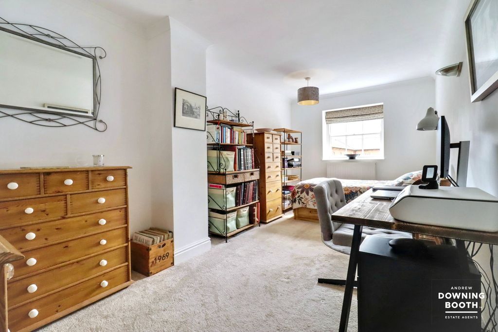 Additional image 25 of 3 bed mews for saleThe Courtyard, Fisherwick Wood Lane, Lichfield WS13