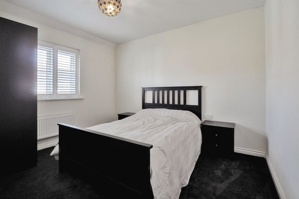 Additional image 11 of 5 bed detached house for saleHolloway Close, Amesbury, Salisbury SP4