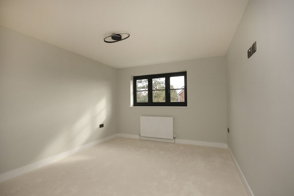 Additional image 20 of 4 bed detached house for saleCoton Lane, Tamworth B79