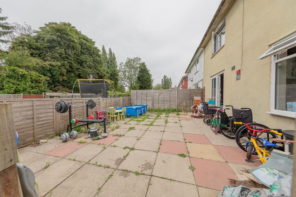 Additional image 27 of 3 bed semi-detached house for saleAllexton Gardens, Leicester LE3
