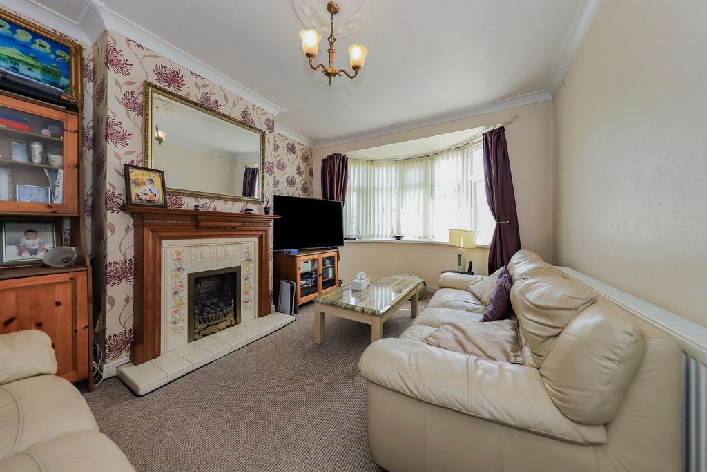Additional image 6 of 3 bed semi-detached house for saleWarstones Road, Penn, Wolverhampton WV4