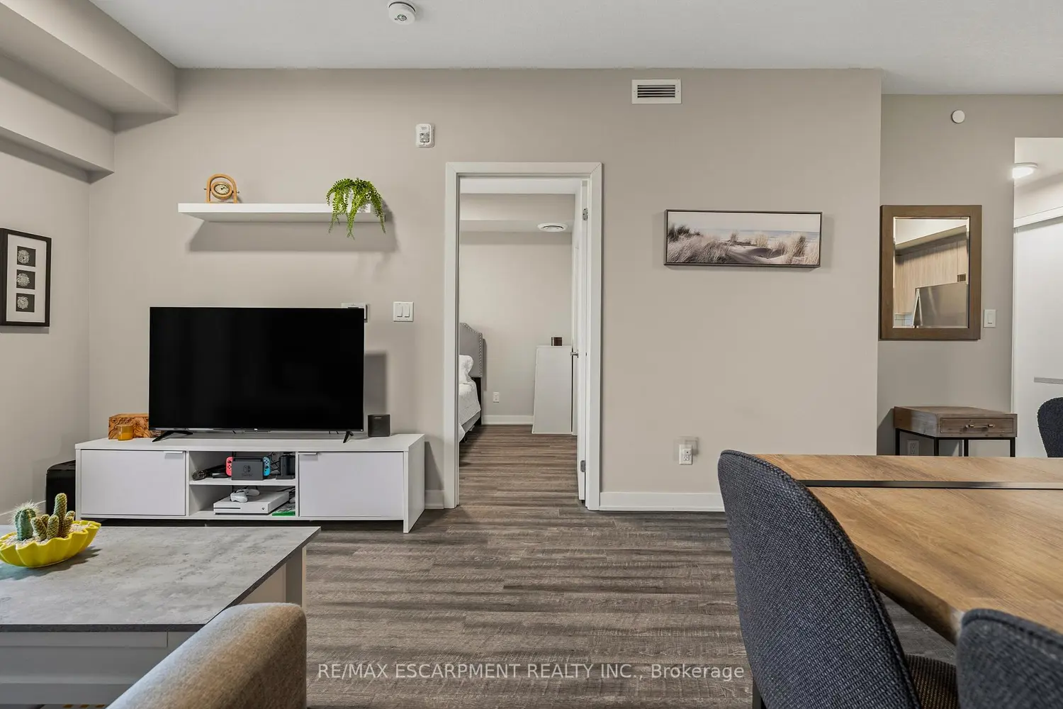 Additional image 11 of 16 Markle Crescent 413