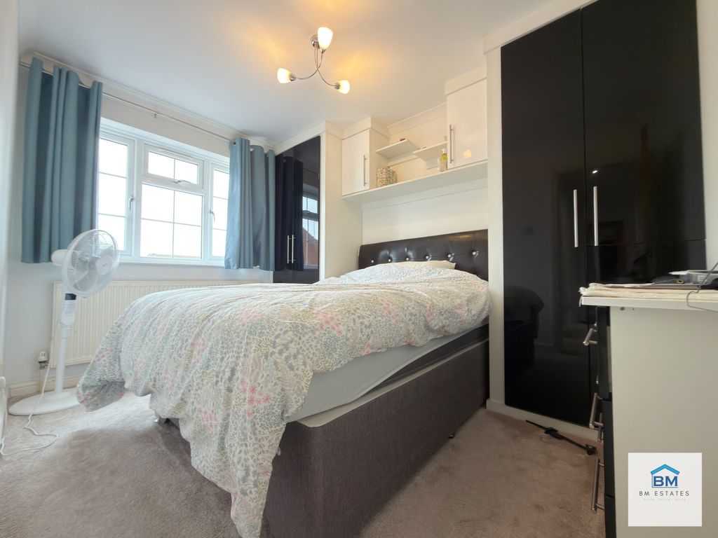 Additional image 6 of 4 bed detached house for saleBurnet Close, Hamilton LE5