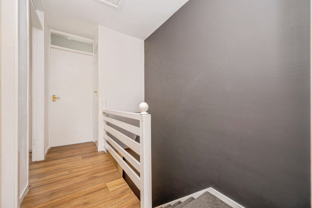 Additional image 23 of 3 bed semi-detached house for saleRidgewood Rise, Tamworth, Staffordshire B77