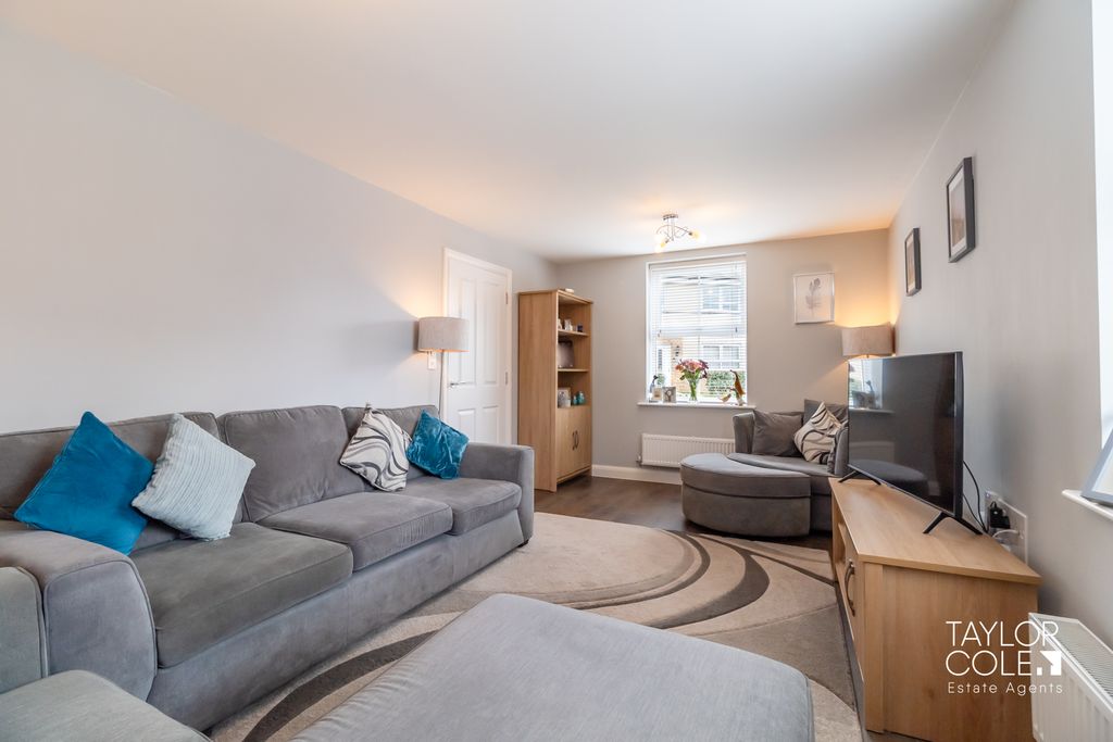 Additional image 5 of 3 bed detached house for saleAusten Drive, Tamworth B78