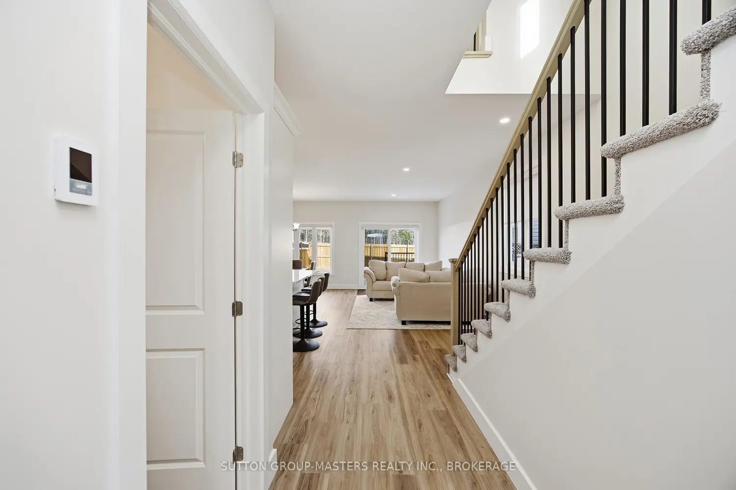 2711 Delmar Street photo 5