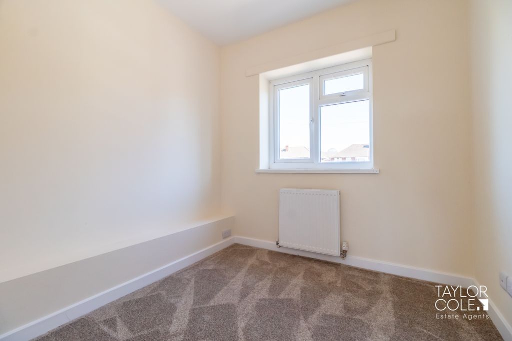 Additional image 19 of 4 bed semi-detached house for saleComberford Road, Tamworth B79