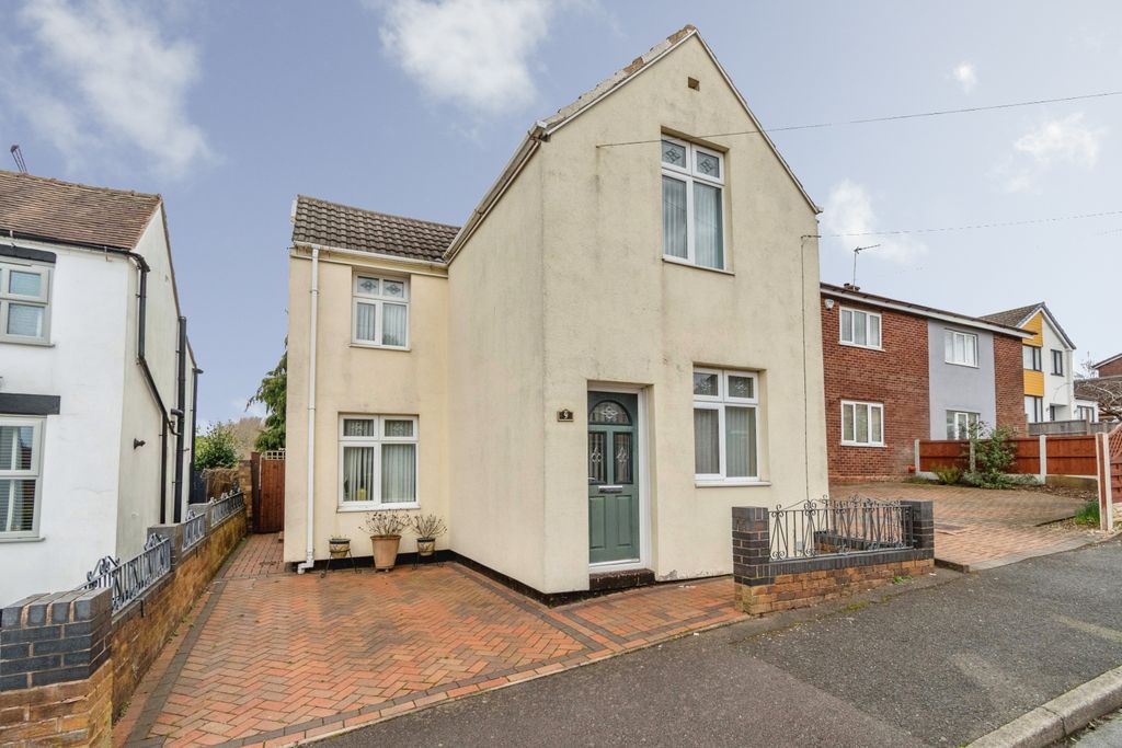 3 bed detached house for saleEbenezer Street, Hednesford WS12