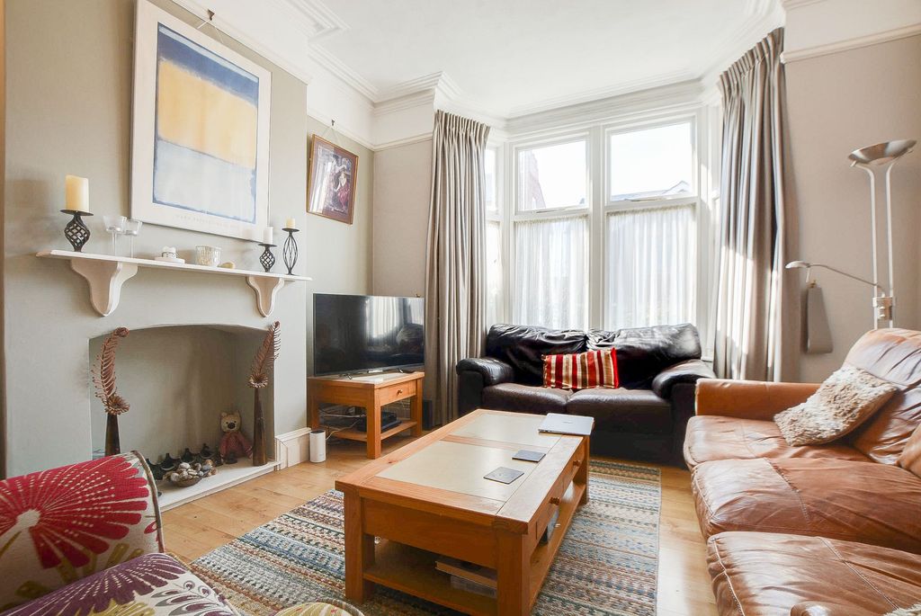 Additional image 5 of 3 bed terraced house for salePortland Road, Clarendon Park, Leicester LE2