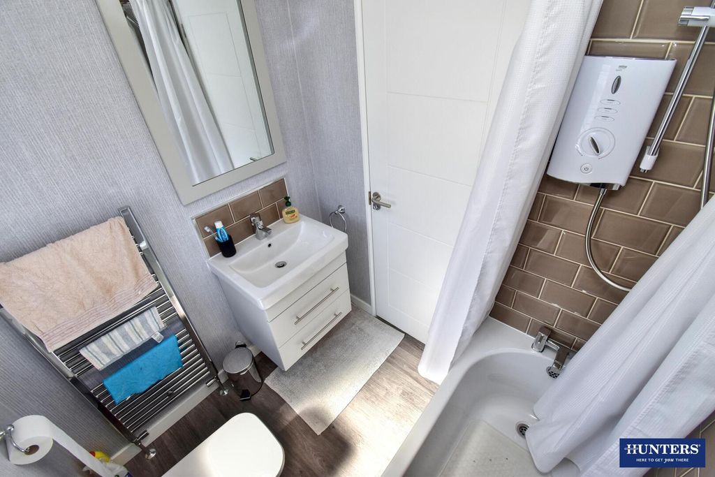 Additional image 9 of 2 bed mobile/park home for saleTheddingworth Road, Lubenham, Market Harborough LE16