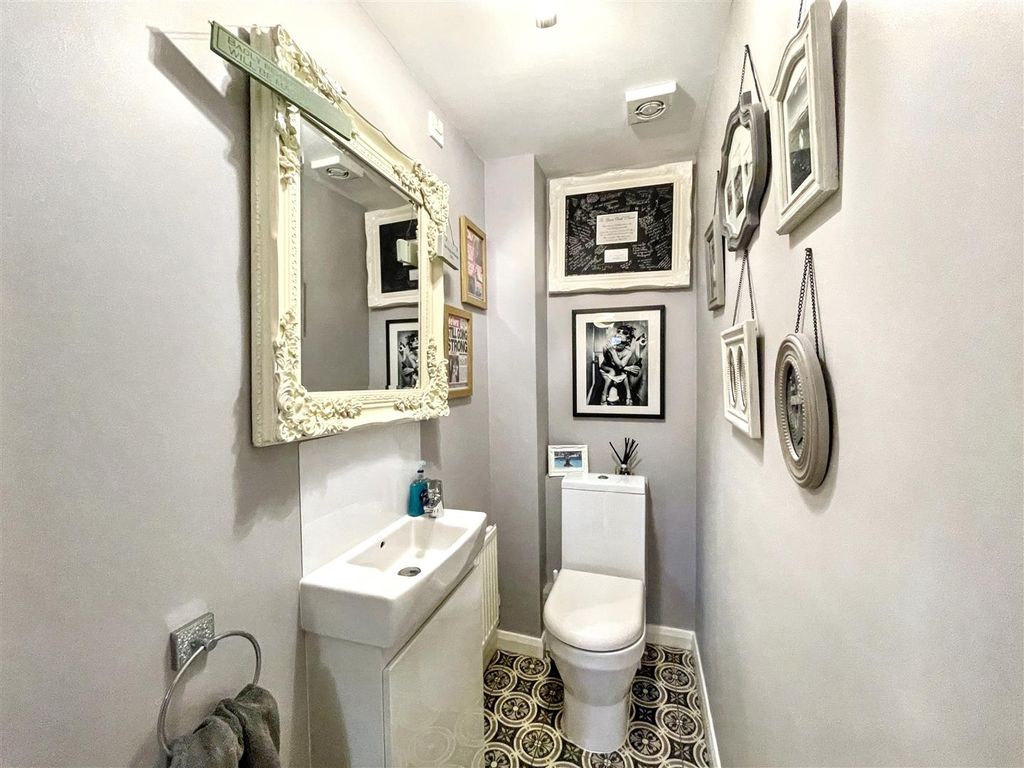 Additional image 11 of 4 bed detached house for saleGoldfinch Road, Uppingham, Oakham LE15