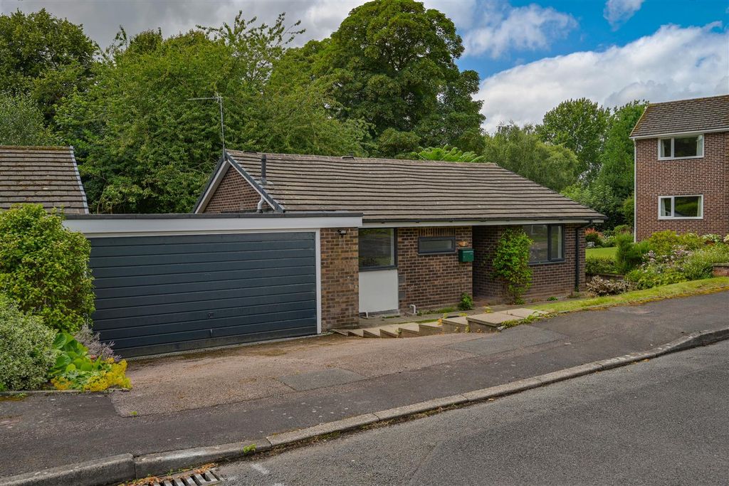 2 bed detached bungalow for saleErasmus Way, Lichfield WS13