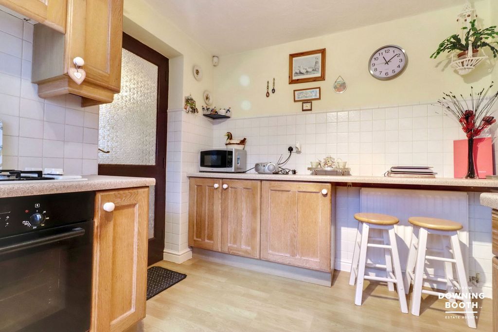 Additional image 9 of 2 bed bungalow for saleFeatherbed Lane, Hixon, Stafford ST18