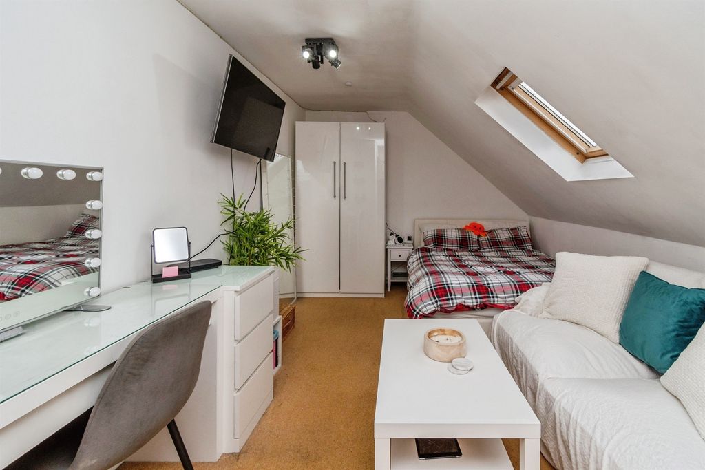 Additional image 17 of 4 bed detached house for saleStation Street, Cheslyn Hay, Walsall WS6