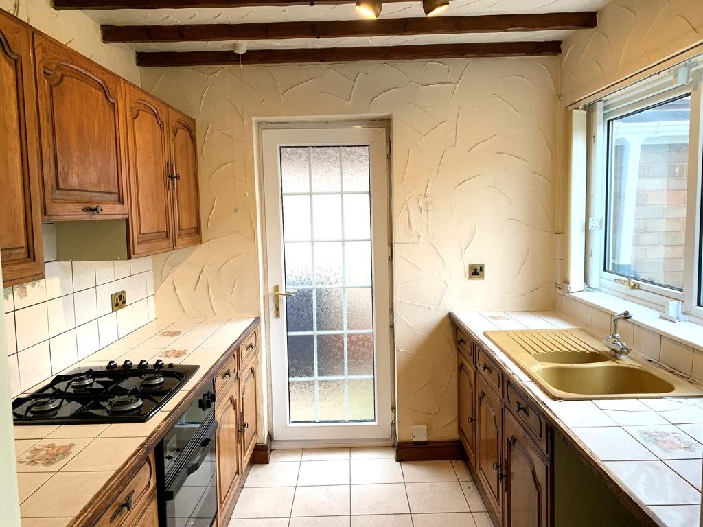 2 bed detached bungalow for saleKettering Drive, Eaton Park, Stoke-On-Trent ST2 photo 5