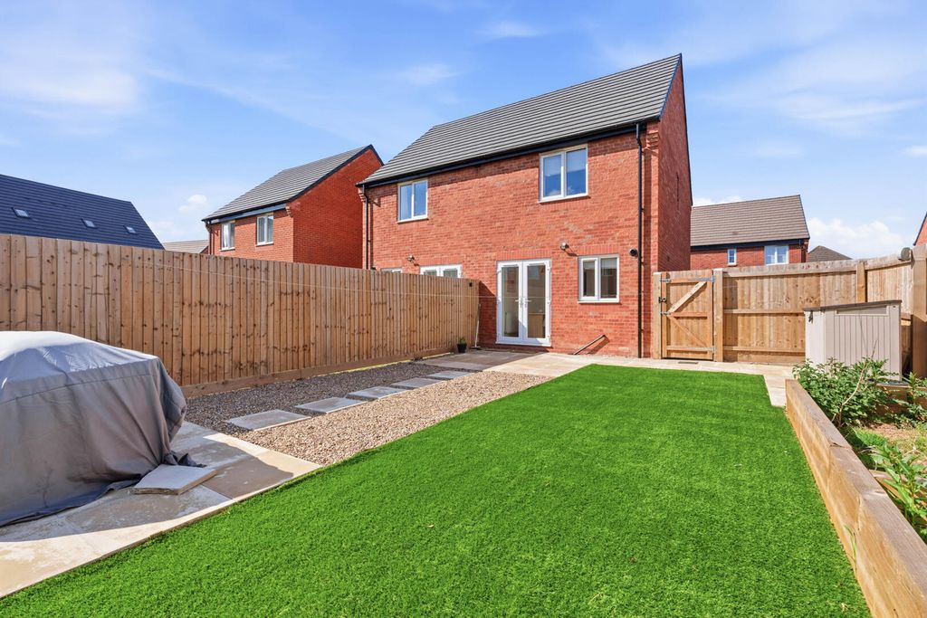 Additional image 18 of 2 bed semi-detached house for saleBurgess Close, Burbage, Hinckley LE10