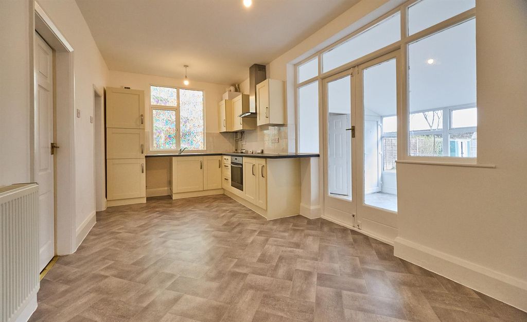 Additional image 2 of 3 bed semi-detached house for salePark Road, Earl Shilton LE9