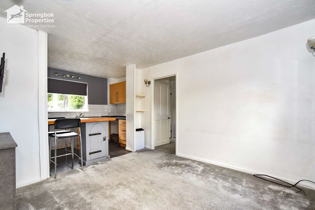 Additional image 3 of 1 bed flat for saleHighgrove Close, Calne, Wiltshire SN11