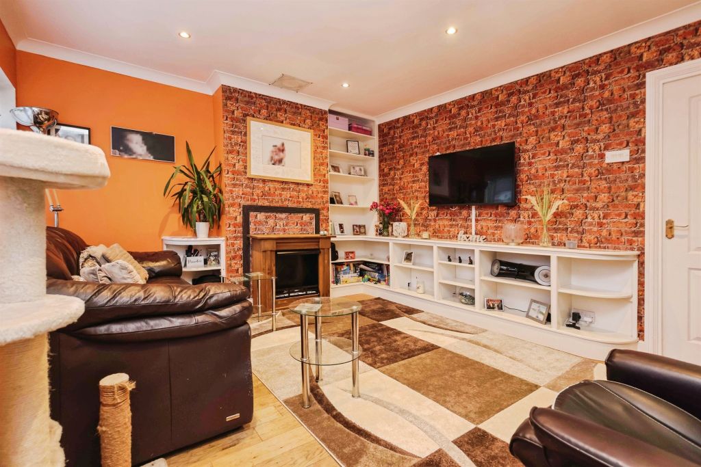 Additional image 6 of 3 bed semi-detached house for saleWolverhampton Road, Kingswinford DY6