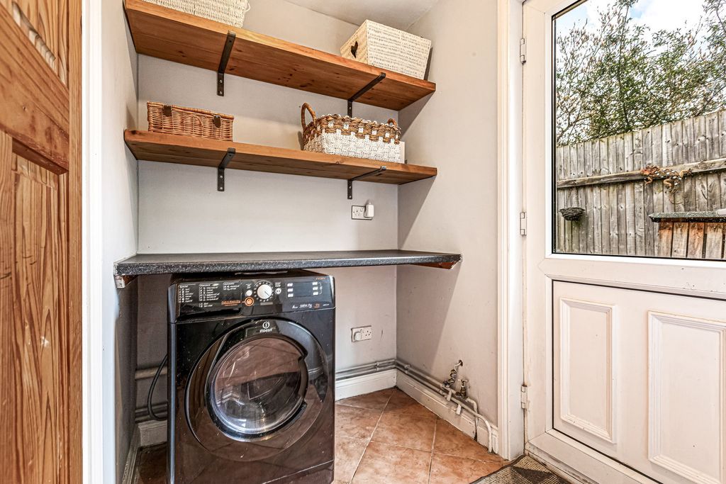 Additional image 10 of 3 bed semi-detached house for saleSykefield Avenue, Leicester LE3