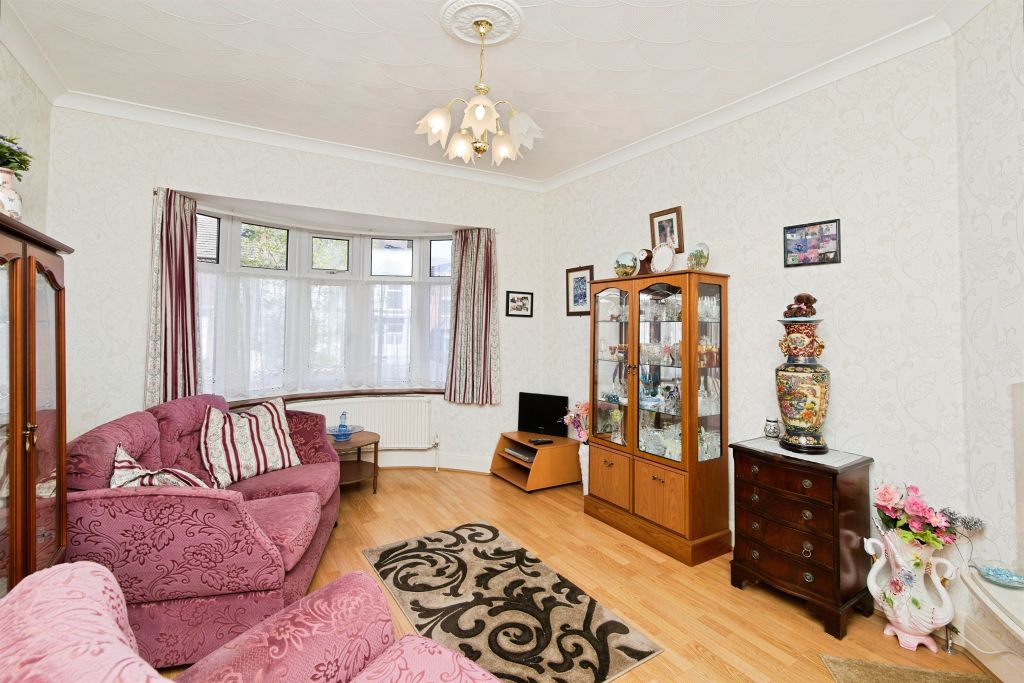 Additional image 5 of 2 bed detached bungalow for saleBeech Lane, Stretton, Burton-On-Trent DE13