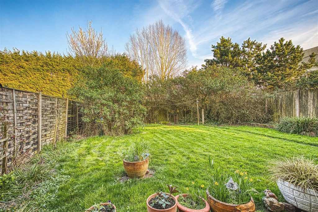 Additional image 2 of 4 bed detached house for saleMercia Close, Hatton, Derby DE65
