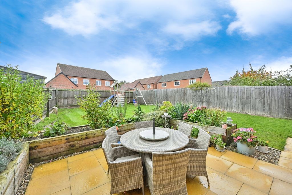 3 bed detached house for saleCross Butts, Eccleshall, Stafford, Staffordshire ST21 photo 5