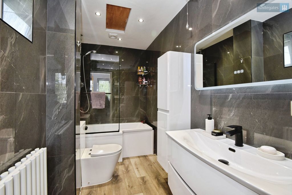 Additional image 20 of 7 bed detached house for saleHampstead Drive, Weston, Crewe, Cheshire CW2