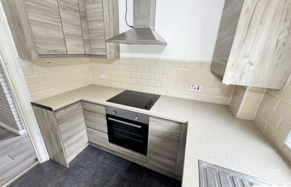 Additional image 5 of 3 bed semi-detached house for saleWaltham Avenue, Leicester LE3