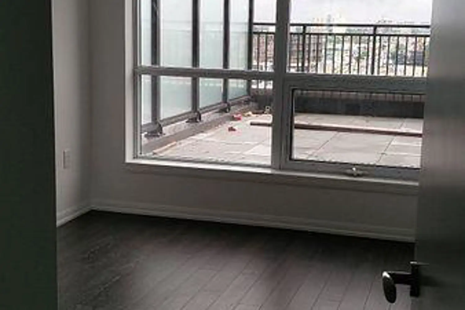 Additional image 2 of 830 Lawrence Avenue 917