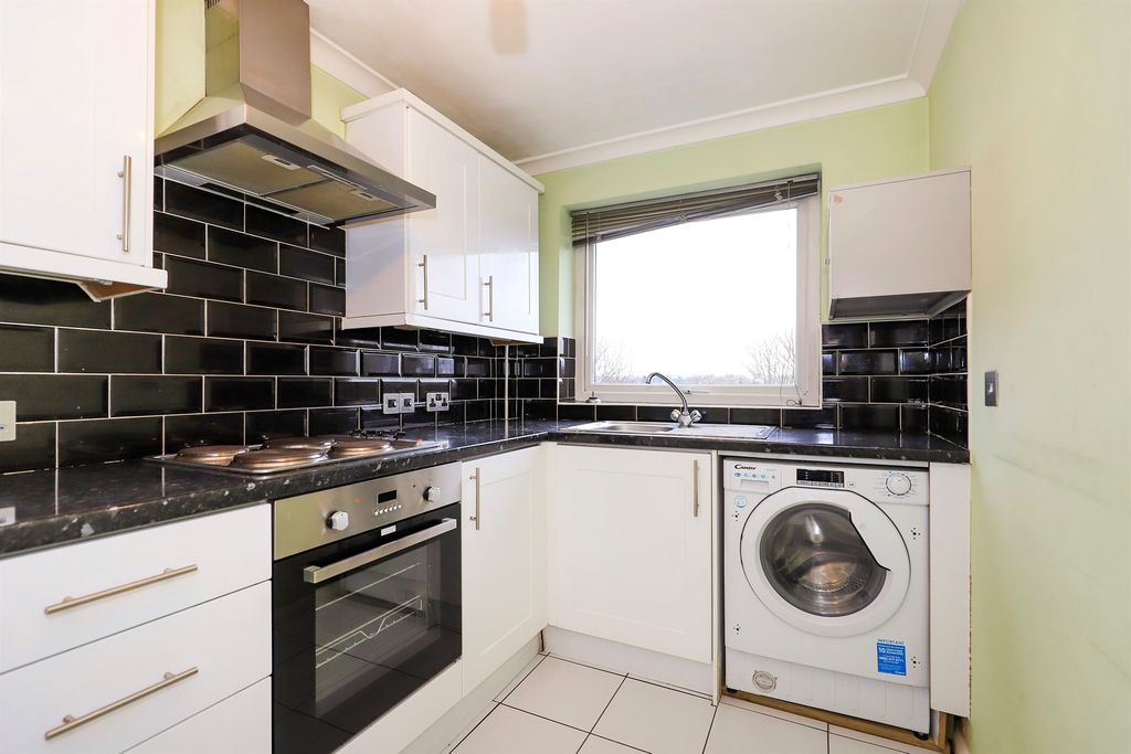 Additional image 2 of 1 bed flat for saleHigh Meadows, Compton, Wolverhampton WV6