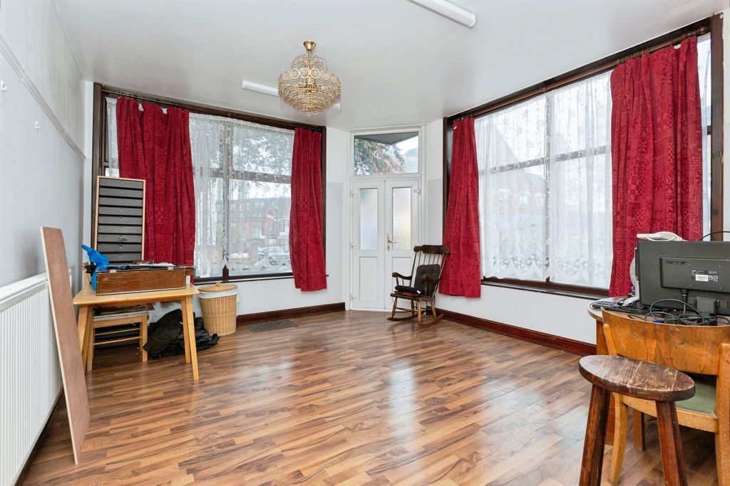 Additional image 2 of 4 bed end terrace house for saleWilberforce Road, Leicester LE3
