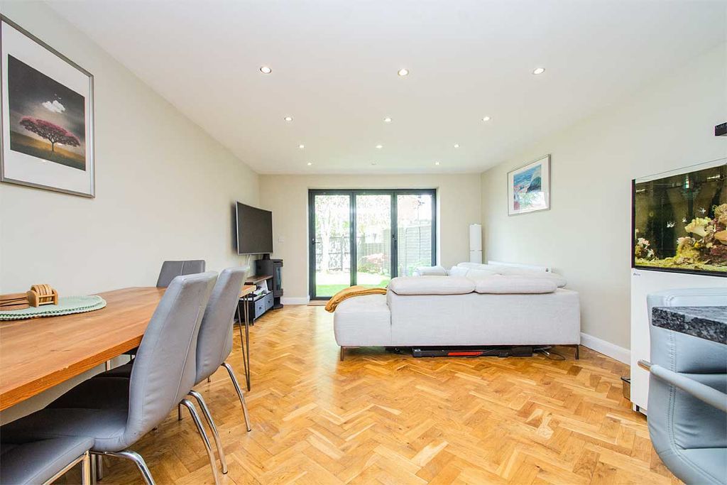 Additional image 4 of 3 bed semi-detached house for saleVictory Close, Lichfield WS14