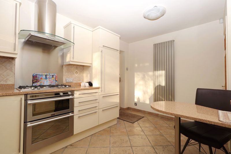 2 bed detached bungalow for saleMeadowside, Knypersley, Biddulph ST8 photo 3