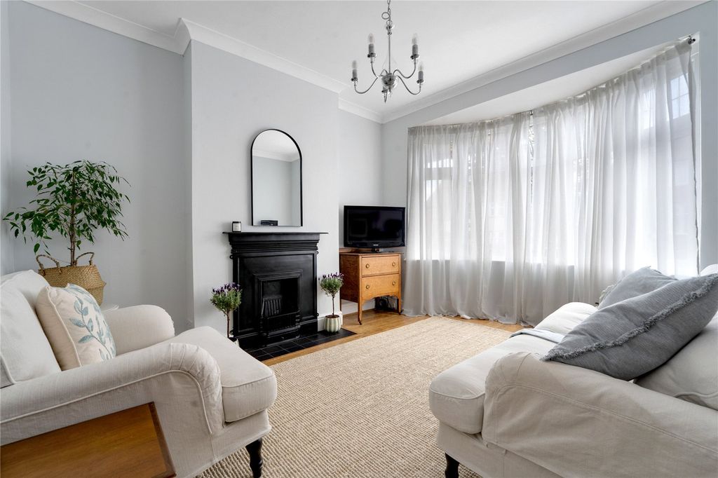 Additional image 2 of 3 bed semi-detached house for saleDorchester Road, Western Park, Leicester LE3