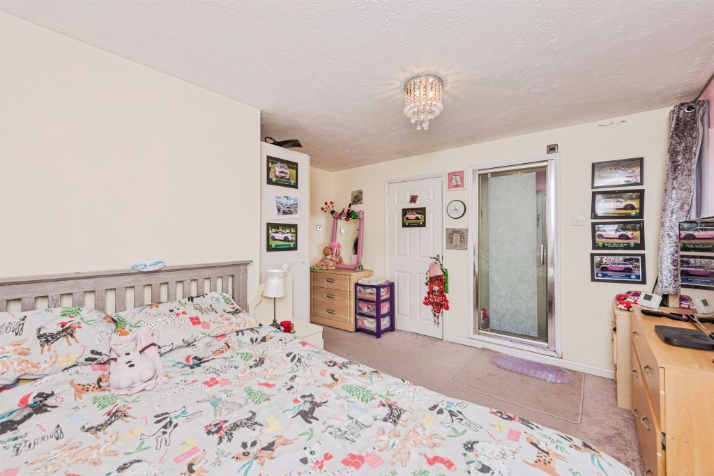 Additional image 14 of 3 bed semi-detached house for saleGlendale Court, Wilnecote, Tamworth B77