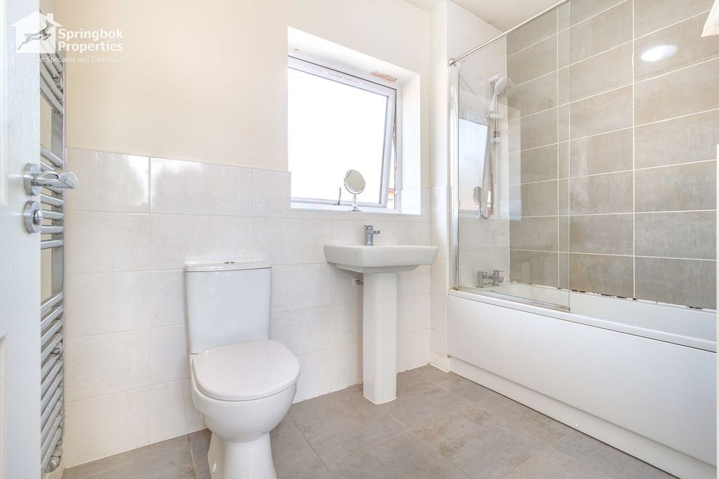 Additional image 10 of 4 bed town house for saleSoar Lane, Leicester, Leicestershire LE3