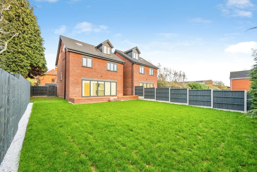 Additional image 3 of 5 bed detached house for saleHockley Road, Wilnecote, Tamworth, Staffordshire B77