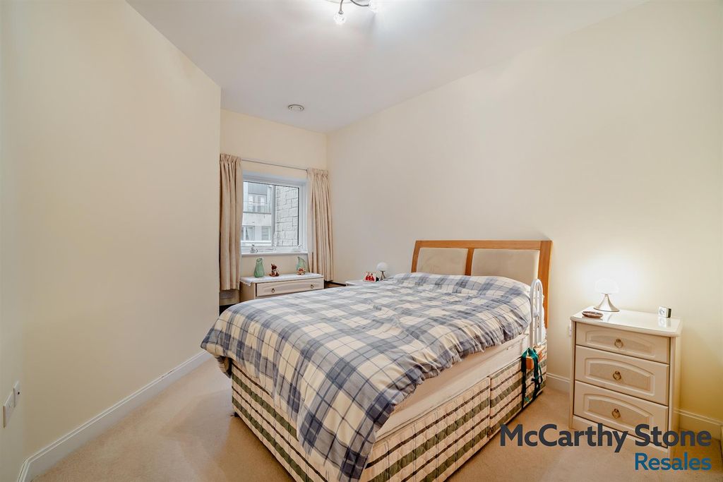 Additional image 5 of 1 bed flat for saleWaterford Place, Westmead Lane, Chippenham, Wiltshire SN15